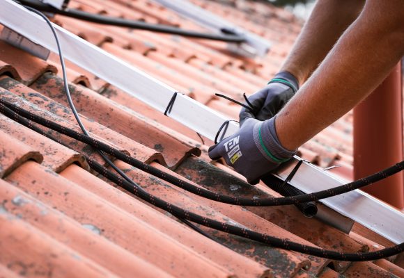 Essential Tips for Maintaining and Protecting Your Commercial Roof